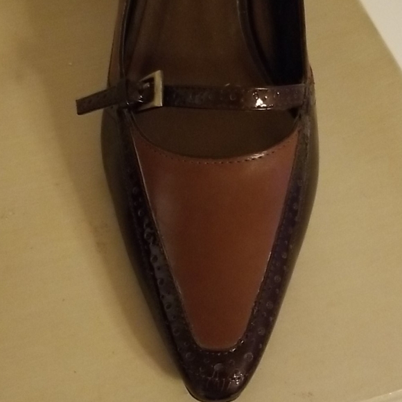 Spectator Pumps - Picture 5 of 5